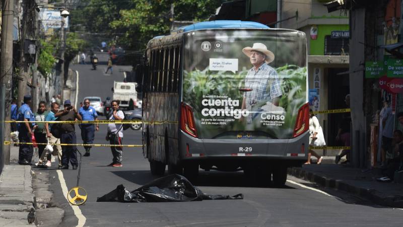 Atropellado por un bus en San Salvador