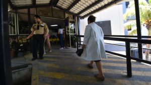 Médicos Hospital de Oncología y Médico Quirúrgico