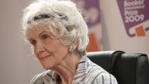 Escritora canadiense ganadora del Nobel de Literatura 2013, Alice Munro