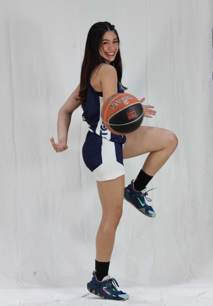 Paola Campos jugadora seleccionda baloncesto influencer 08