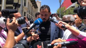 Productor Raphy Pina sale en libertad condicional