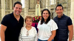 billy calderon familia iglesia