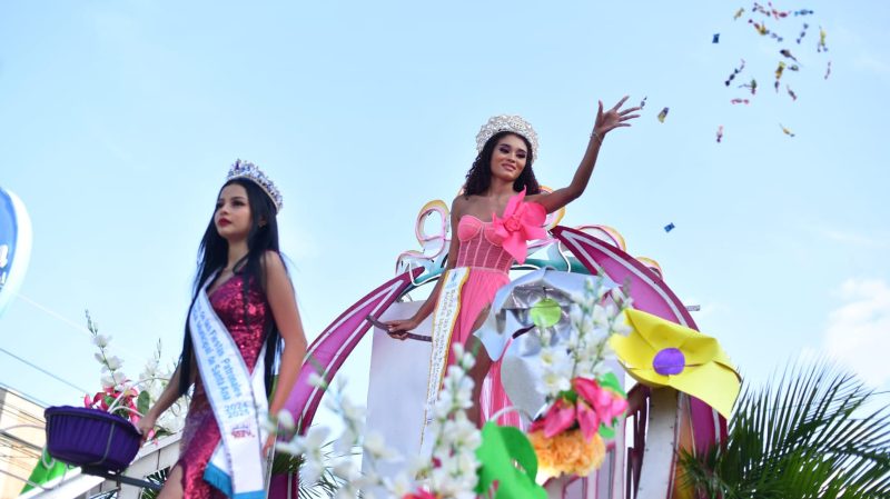 La belleza de las santanecas no podía faltar. Foto: EDH / Miguel Lemus