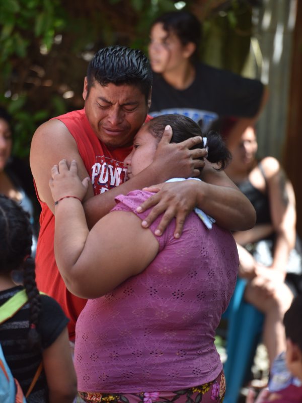 18EDC Entierro de niños soterrados de Apopa MLE_5331