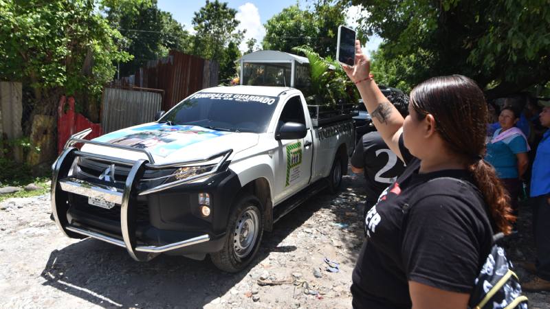 18EDC Entierro de niños soterrados de Apopa MLE_5331