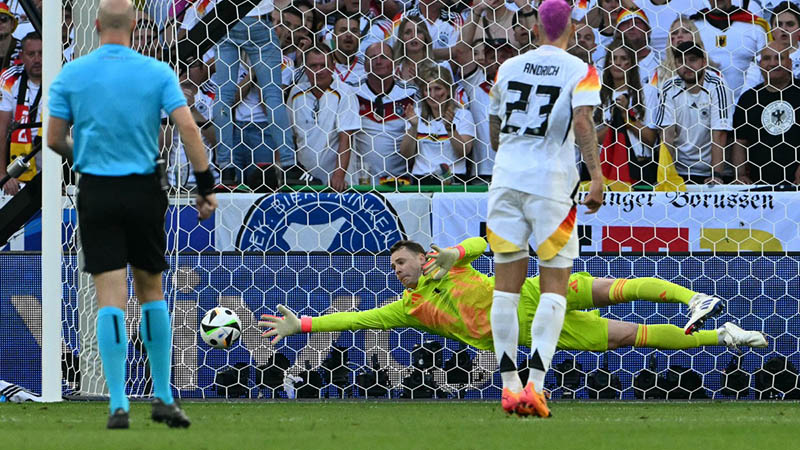 Manuel Neuer Alemania