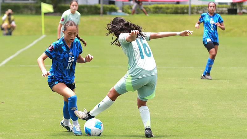 Selecta Femenina El Salvador Sub-15 Mexico