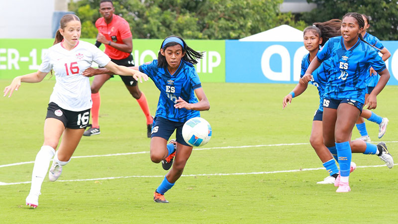 Selecta Femenina Sub-15-El Salvador-Canada