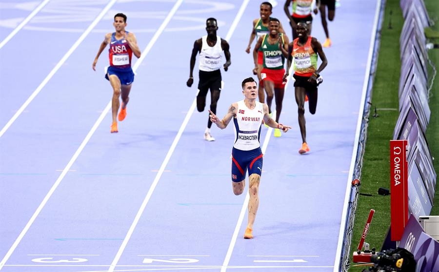 jakob ingebrigtsen prueba fondo atletismo paris 2024 catedra 03