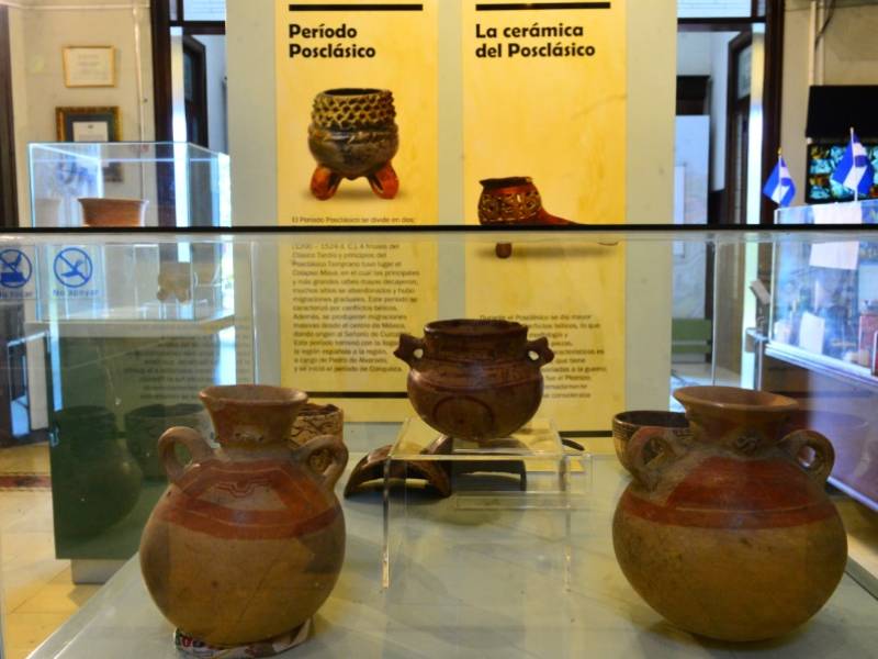 Muestra de ceramica prehispanica UTEC 2024