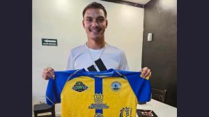 Erick Cabalceta camiseta Limeno (1)