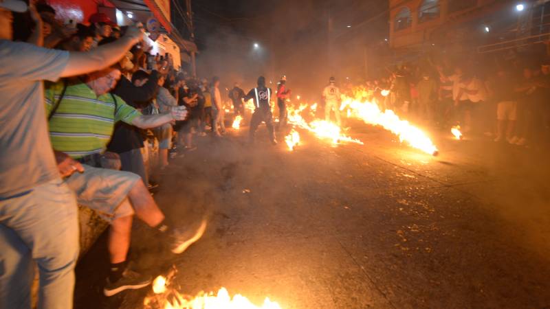 Bolas de Fuego Nejapa