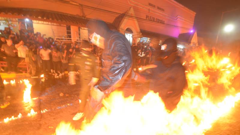 Bolas de Fuego Nejapa