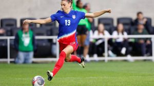 Alex Morgan anunció su retiro del fútbol