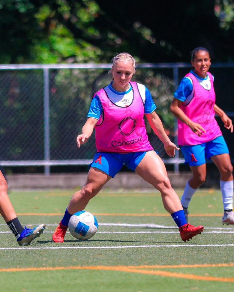 ashley webb alianza women fc el salvador fichaje futbol 04