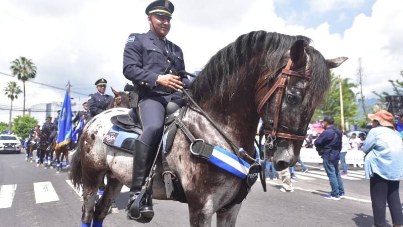 desfile independencia el salvador