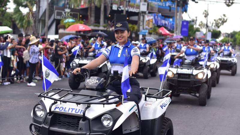 desfile independencia el salvador