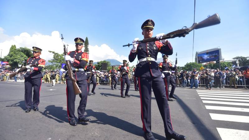 desfile militar Independencia