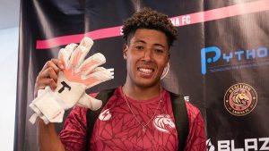 roberto llamas portero arquero guardameta el salvador futbol fichaje filipinas legionario asia 03