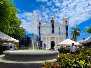 Suchitoto está de fiesta.