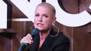 xuxa lula presidente condecorada