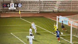 filipinas futbol viral error gol horrible video