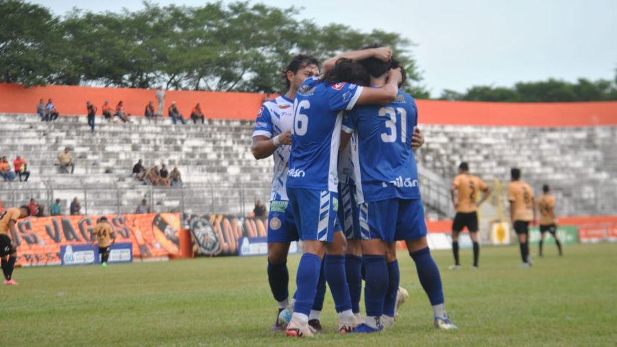 metapan aguila futbol el salvador 01