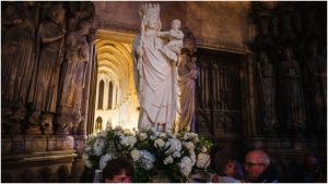 Virgen Maria- Notre Dame -Paris