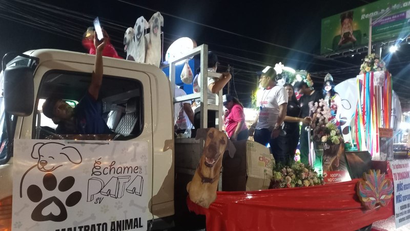 Desfile carrozas carnaval de San Miguel