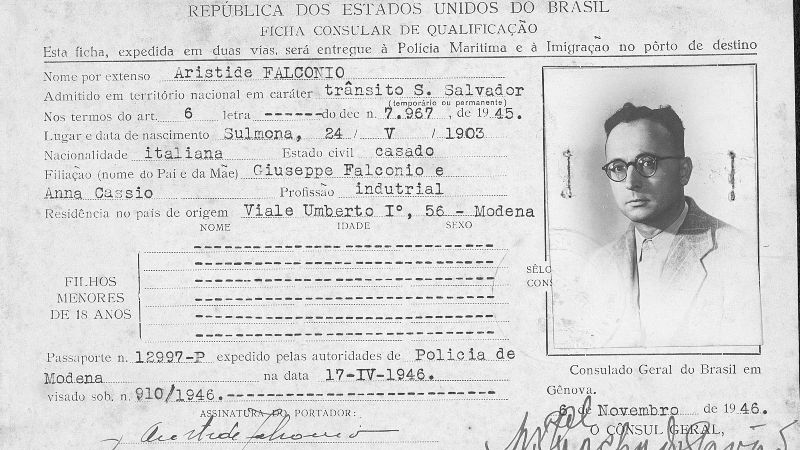 Ficha migratoria del Dr. Falconio Cassio, en su paso por Brasil, 1946.
