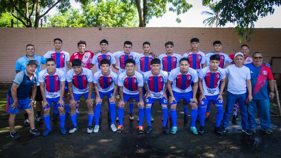 uniforme club deportivo salvadoreno el salvador futbol curiosidad 03