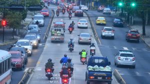 motociclistas trafico