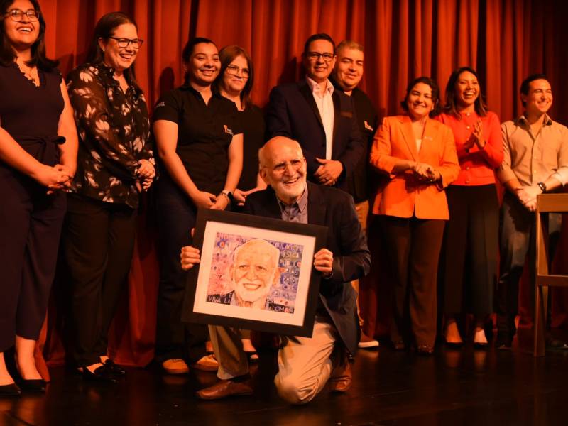 Entrega Premio Ovacion del Teatro Luis Poma 2024