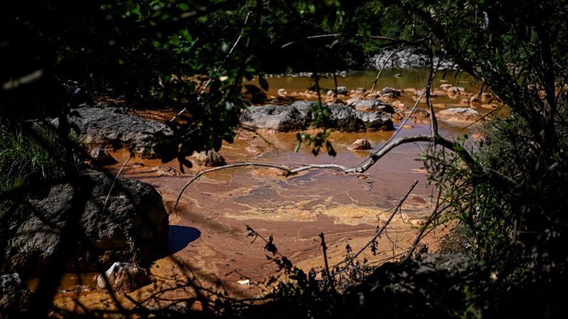 rio San Sebastián minería