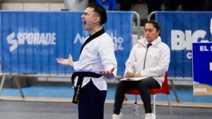 Elias Ruiz TKD medalla Bolivarianos 01