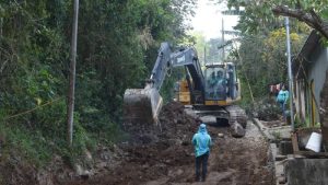 Trabajadores de la DOM presos