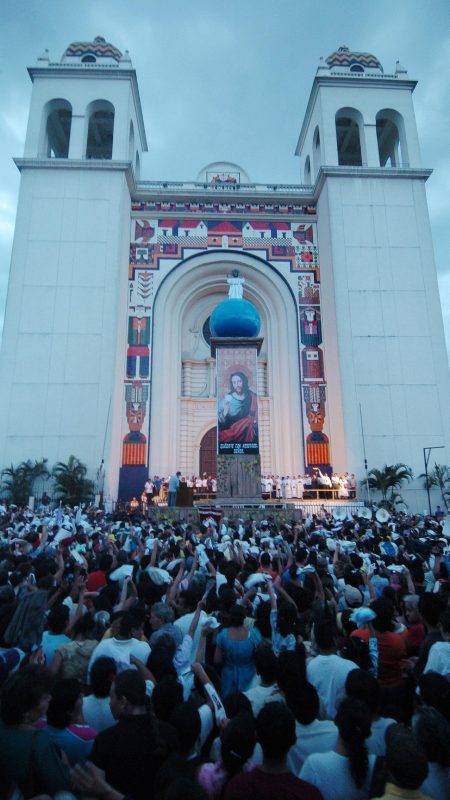 Mural de Fernando Llort de Catedral que fue destruido 