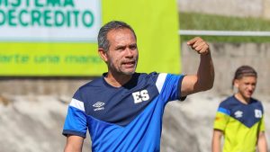 Cambio en Selecta Sub-17: Eduardo Lara toma el mando tras salida de Juan Carlos Serrano