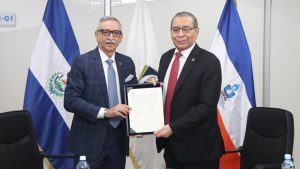 firma convenio UFG y TEG