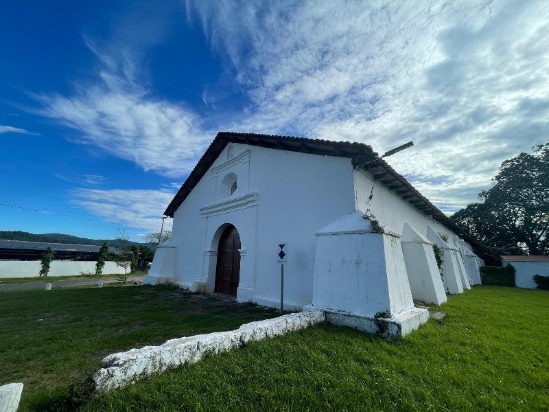 Iglesia colonia San Miguel Arcángel en Huizucar