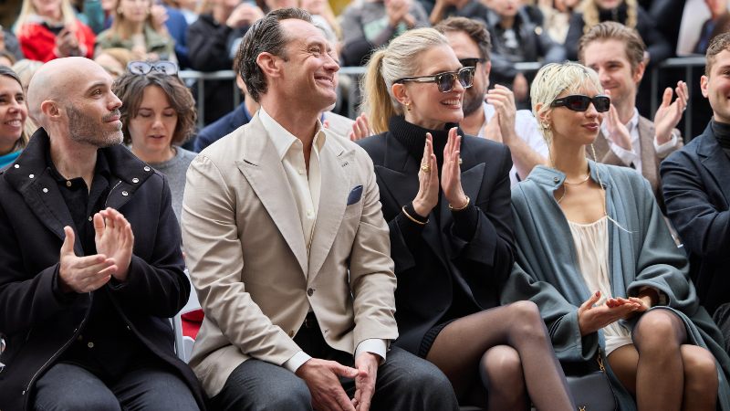 Avid Lowery, Jude Law, Phillipa Coan e Iris Law en la ceremonia de las estrellas del Paseo de la Fama de Hollywood. Foto: EFE