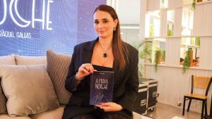 La salvadoreña Raquel Galeas presenta su obra literaria 
