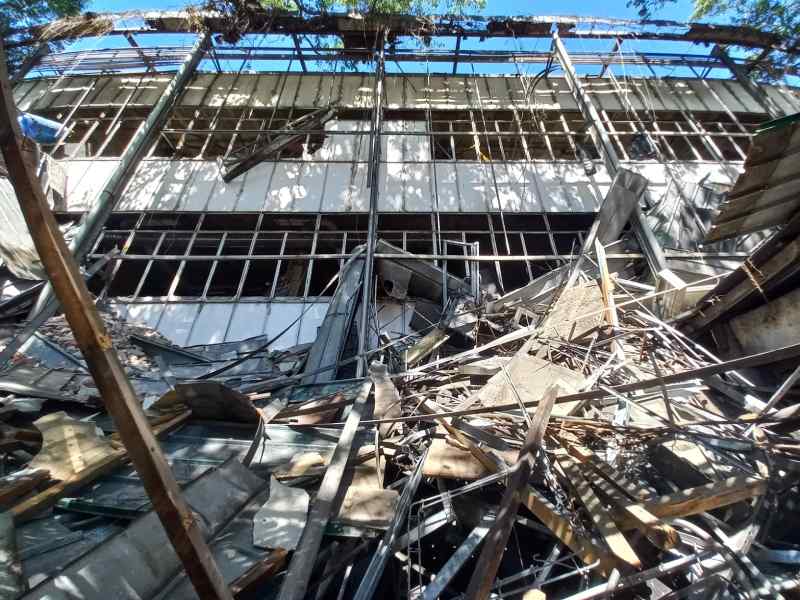 intervencion edificio hospital rosales estructura antigua con laminas traidas de belgica