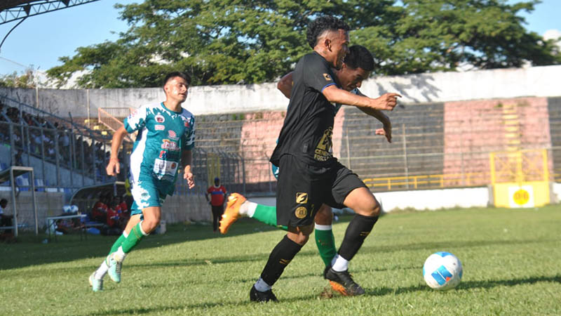 CD Dragon CD FAS Clausura 2025