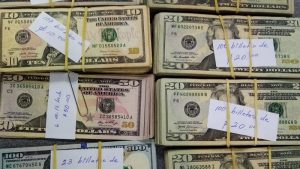 Dinero extinción de dominio