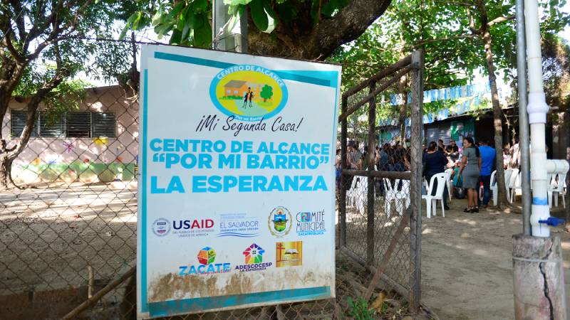 Cierre de Centro de Bienestar Infantil La esperanza Zacatecoluca