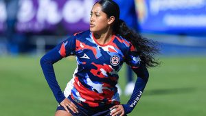 Juana Plata Cruz Azul