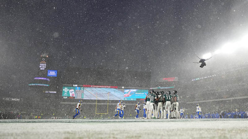 Los Angeles Rams v Philadelphia Eagles