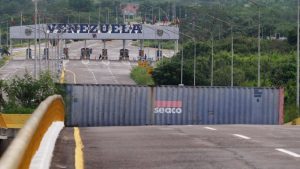 Venezuela cierra frontera Colombia