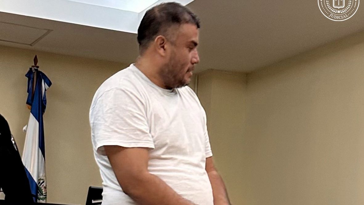 El crimen sucedió a eso de la 1:20 de la tarde del 29 de diciembre. Wilfredo Ayala fue detenido unas horas después. Foto/Centros Judiciales